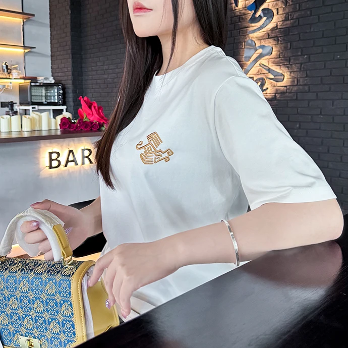 2025新款壮锦特色刺绣T恤男女同款白色/黑色夏季时尚百搭半袖宽松