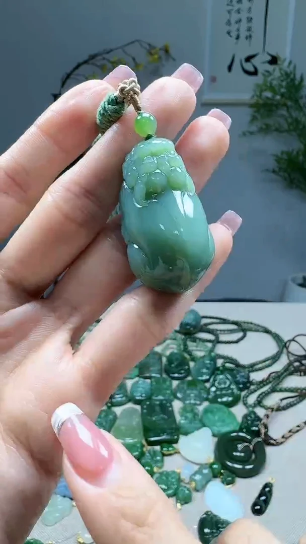 未镶嵌和田玉挂件1