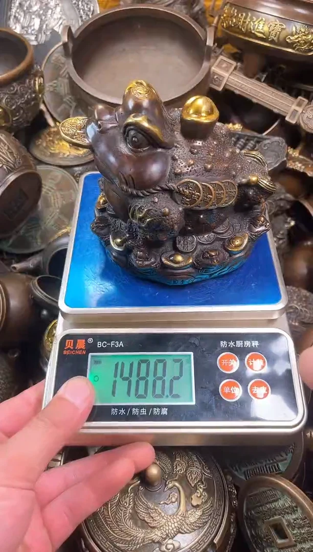 精美铜器点击下单