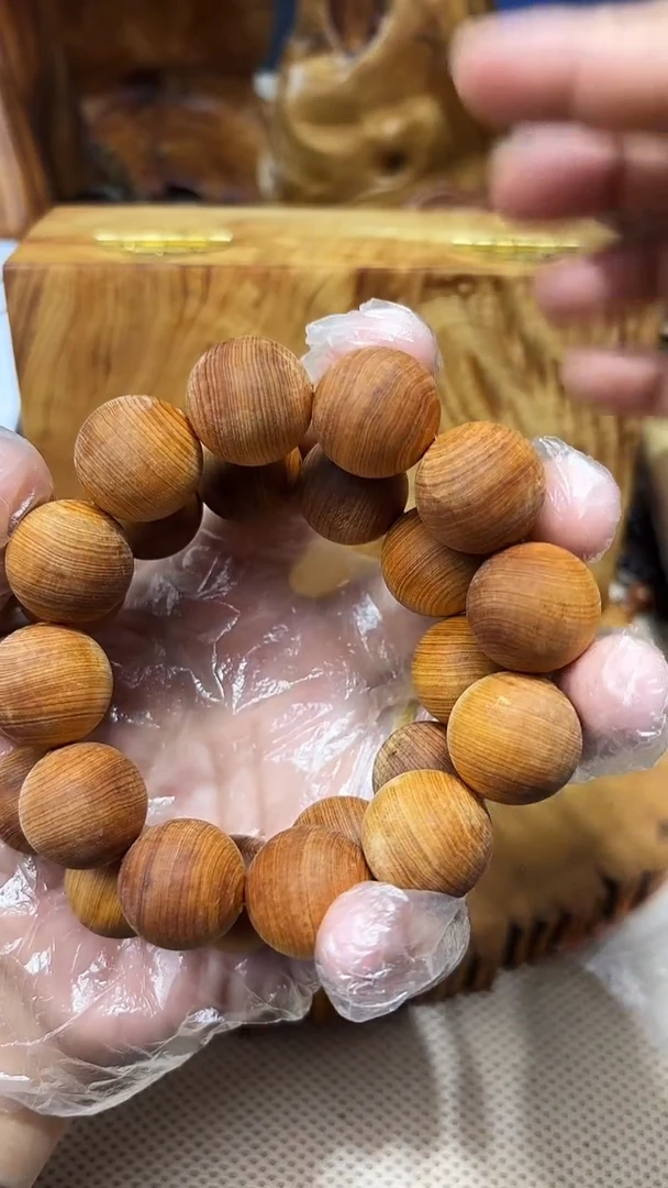 柏木（崖柏）太行崖柏2.0毛串（免疫力差睡眠不好去拍