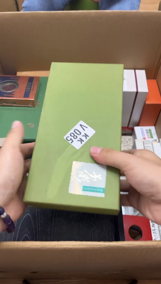 其他琪****h085琪琪Sarah