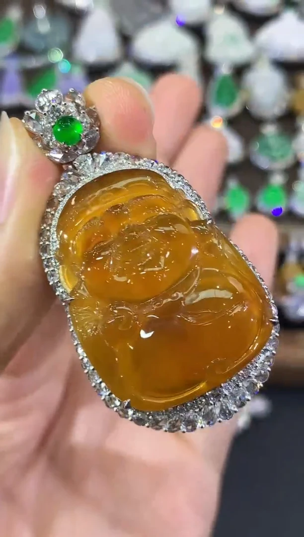 吊坠(不含链)18K金镶嵌翡翠k***bC81