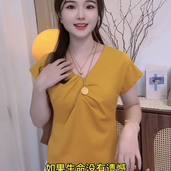 大码纯欲风V领捏褶扭结短袖T恤女夏季显瘦遮肉百搭气质微胖mm上衣