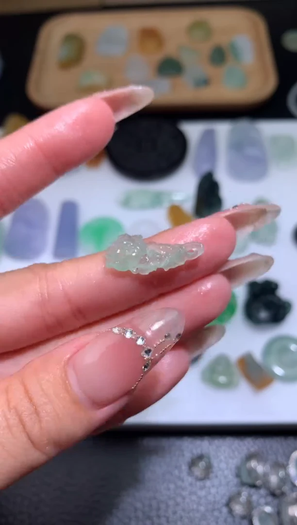 【闪购商品】定制翡翠未镶嵌花花