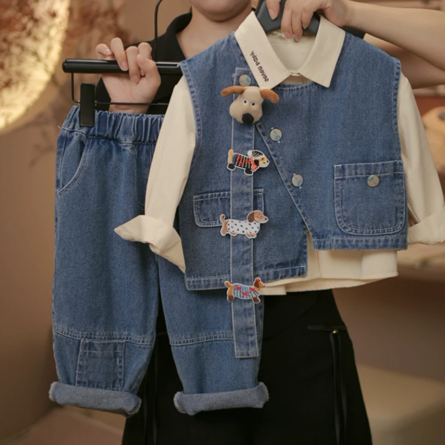 儿童牛仔套装2024新款春秋季中小童休闲玩偶马甲三件套24706