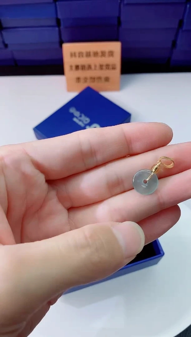 翡翠未镶嵌颈饰11111111