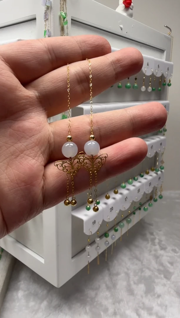 18K金镶嵌翡翠耳饰缅甸天然翡翠a货