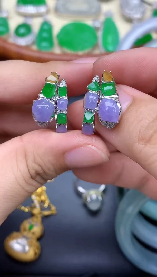 18K金镶嵌翡翠耳饰676-中国好珍宝