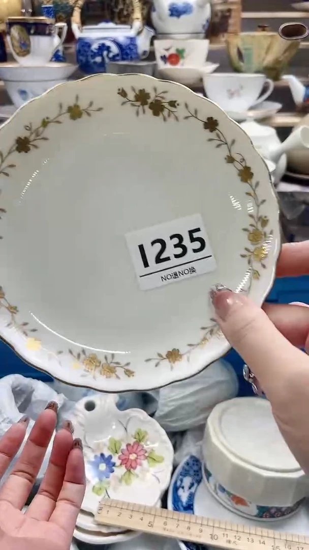 瓷片@***忙 I235不退不换.感谢理解