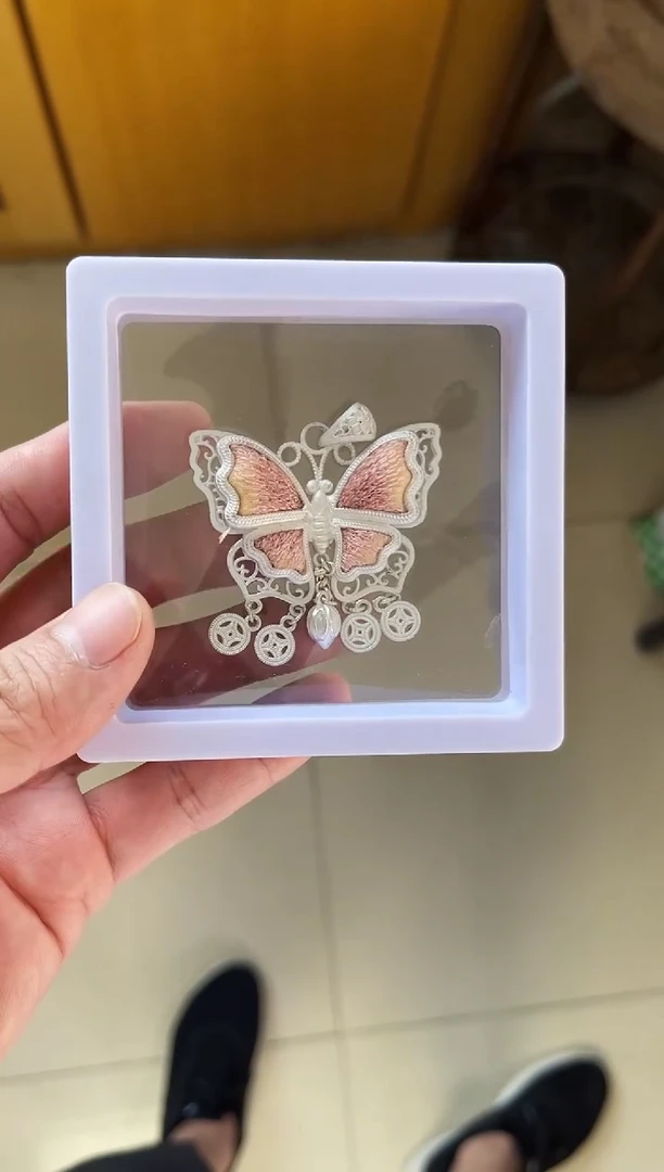 燕**?，蝴蝶设计师款-孤品
