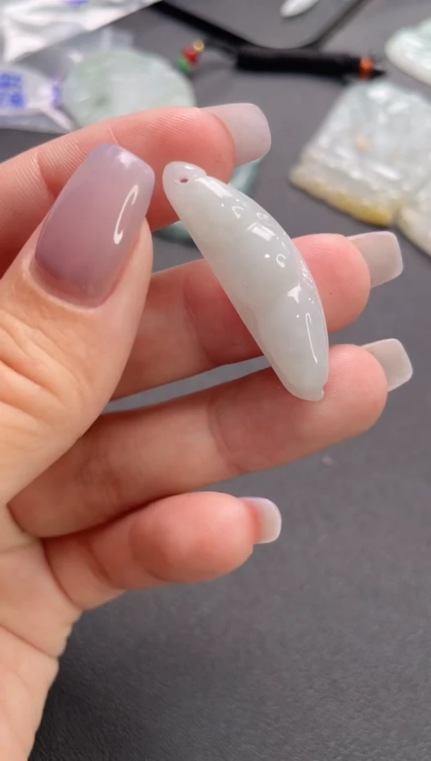 吊坠(不含链)未镶嵌翡翠1