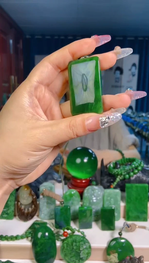 和田玉未镶嵌挂件0