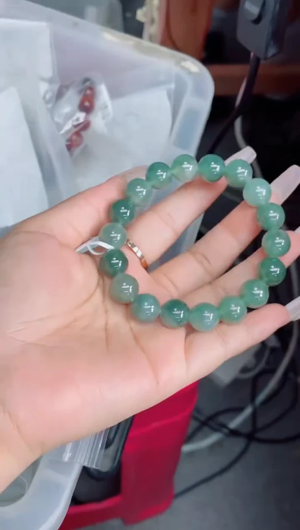 未镶嵌定制翡翠珠串