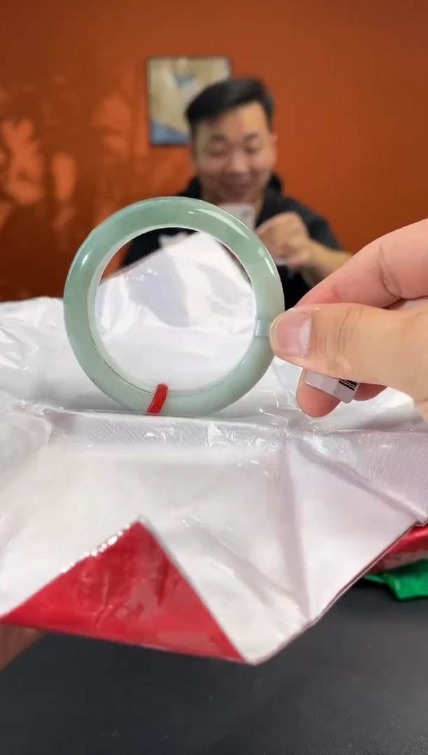 未镶嵌手镯翡翠9 56