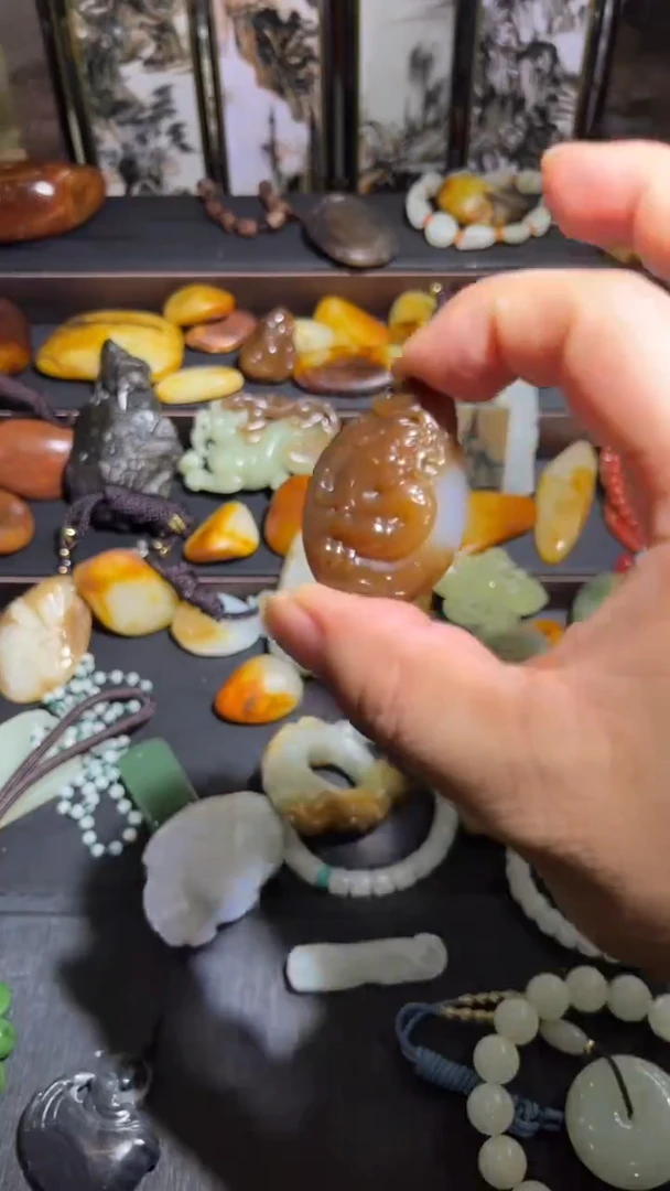 吊坠(不含链)未镶嵌和田玉（糖玉）金山糖料龙