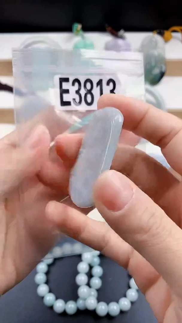 颈饰未镶嵌翡翠天然翡翠吊坠挂件