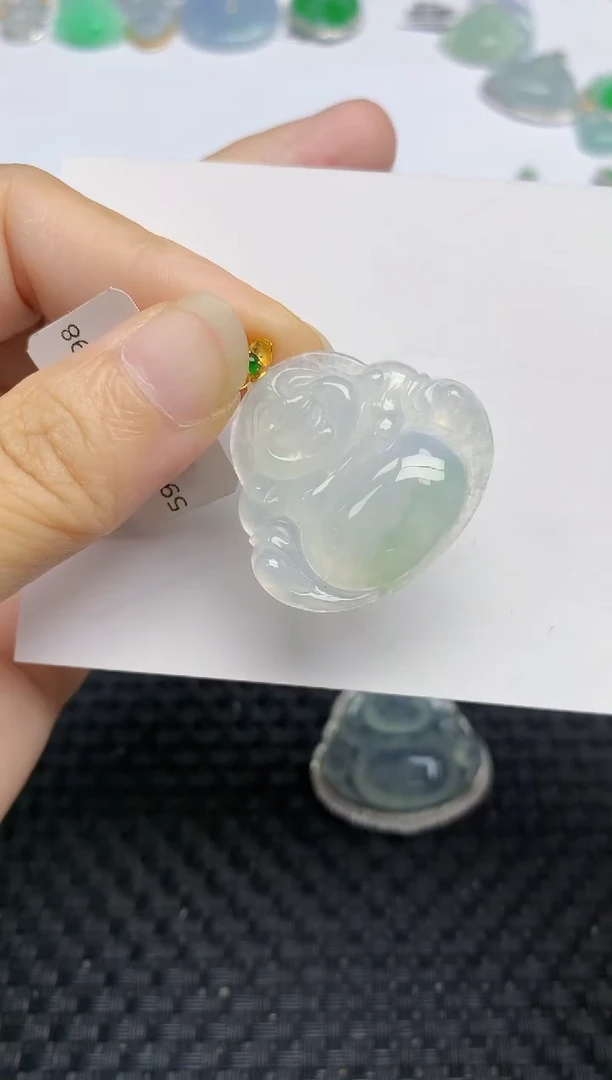 翡翠18K金镶嵌颈饰天然A货翡翠