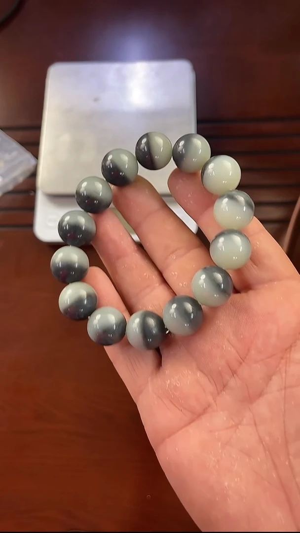 未镶嵌手链和田玉手串