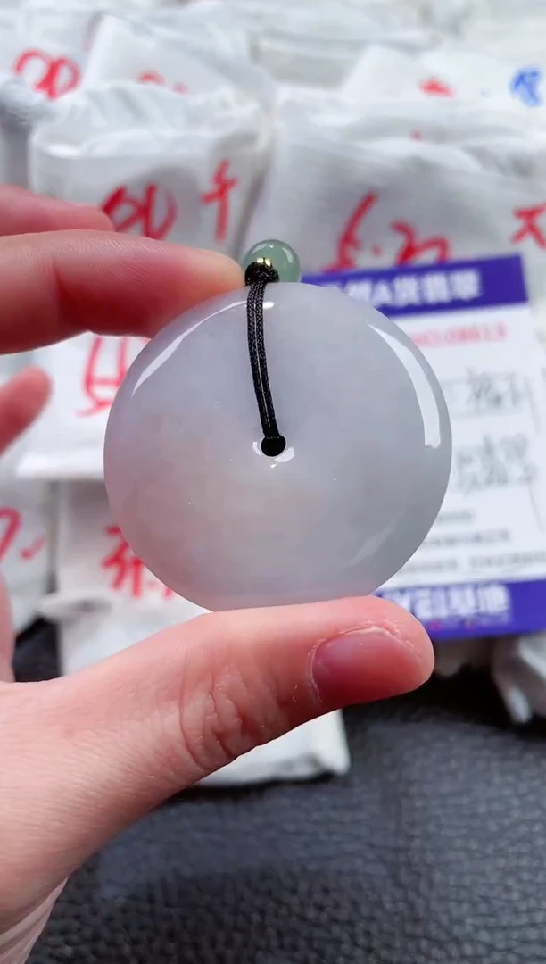 【闪购商品】翡翠颈饰未镶嵌00008616