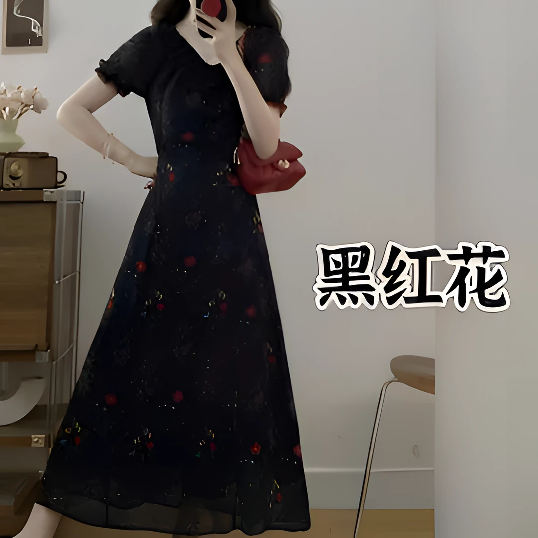 凤儿家-225168 复古荷叶边V领碎花收腰连衣裙