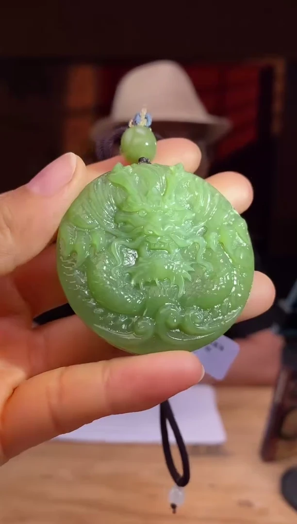 和田玉未镶嵌颈饰d913