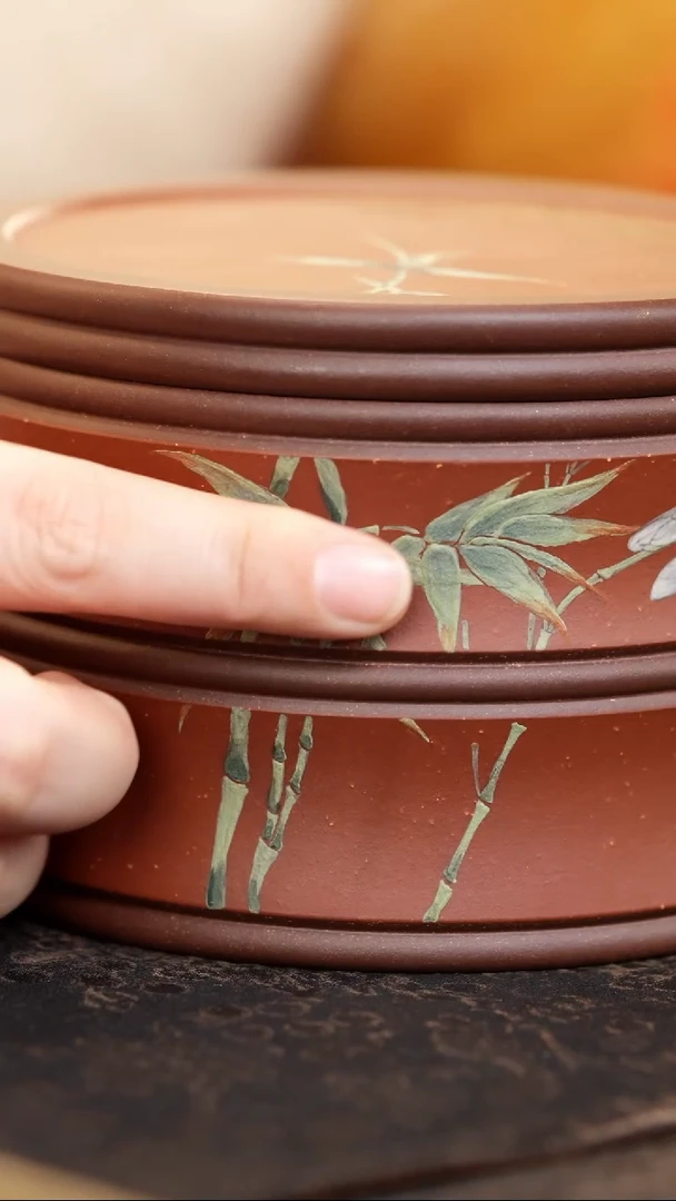 紫砂茶叶罐朱泥泥绘竹子知了竹节罐