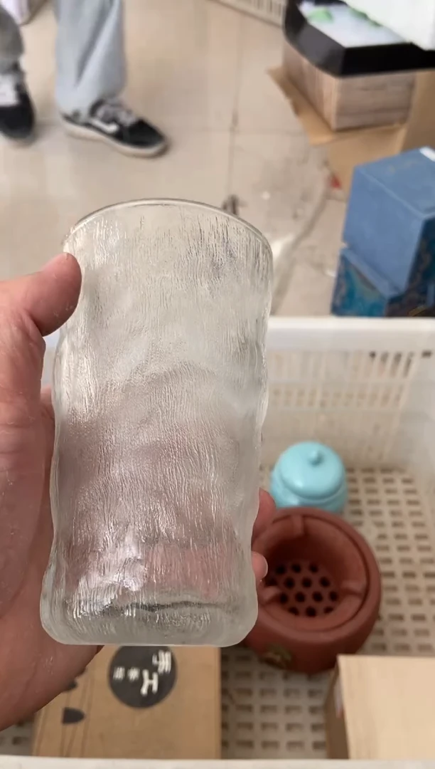杯无运费险有瑕疵的摄影的产品有使用过的痕迹有点脏介意勿拍