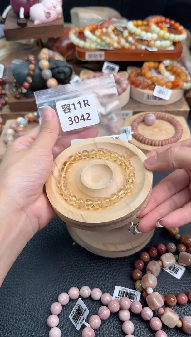 石英质玉手链未镶嵌11R3042