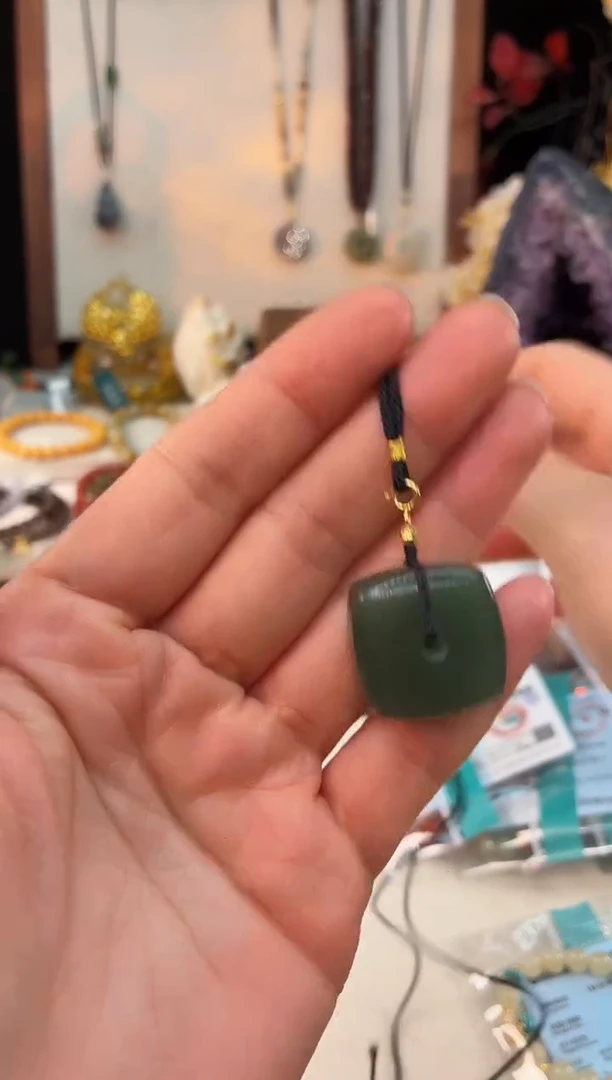 未镶嵌和田玉吊坠@@A2921D018331