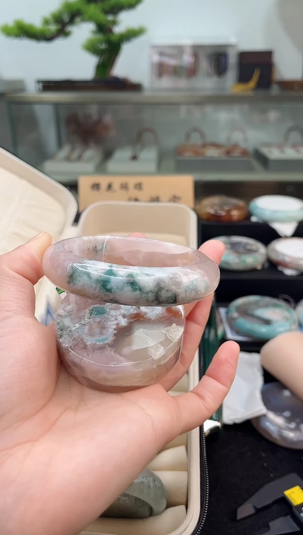 未镶嵌手镯石英质玉61圈口（赠品镯心）S987303