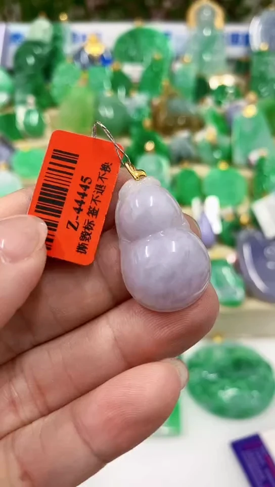 【闪购商品】翡翠吊坠(不含链)18K金镶嵌挂件
