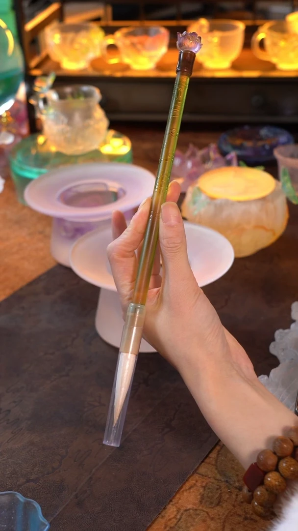 雪*?绿色牡丹湖笔1只