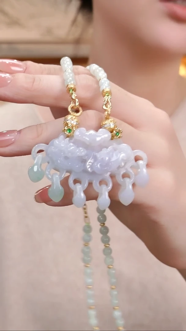 颈饰未镶嵌翡翠国风