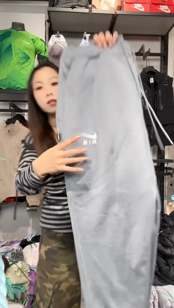 1715编码 瑕疵款直播间过款为准 尺码