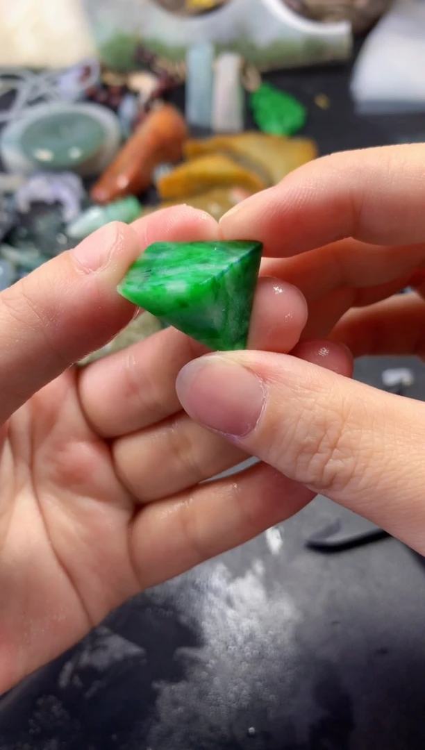 翡翠未镶嵌颈饰明**涯034天然翡翠