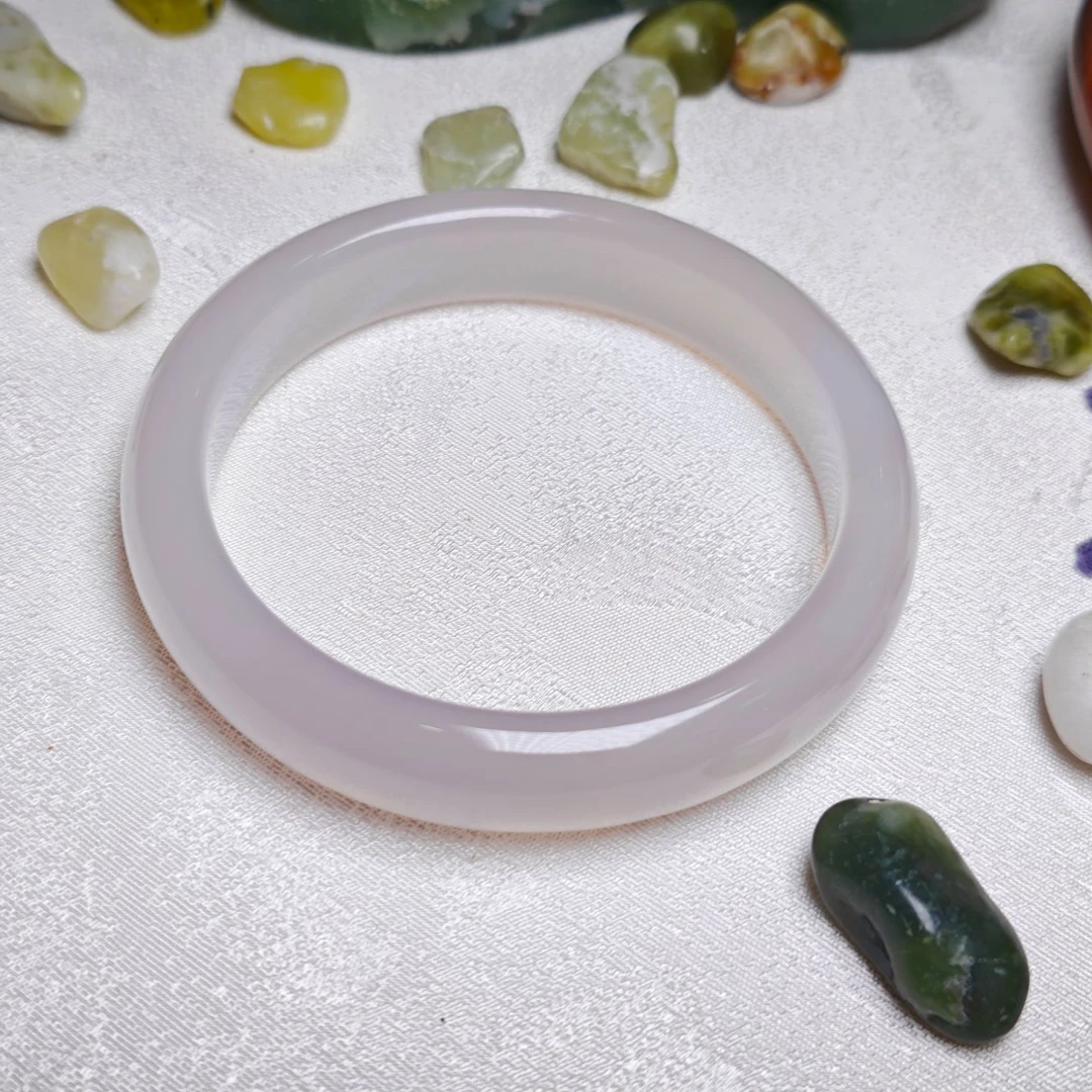 白月光玛瑙手镯/HGZ-BYGMNSZ-01（多样性发货）