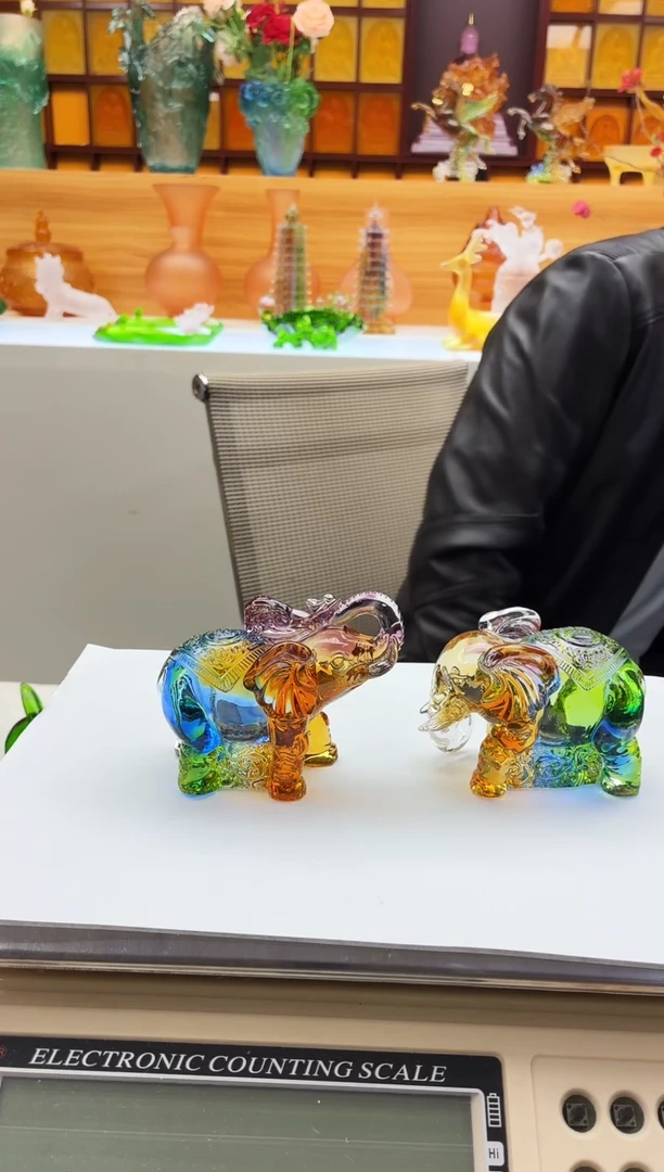 手工艺品琉璃纳财纳福象一对