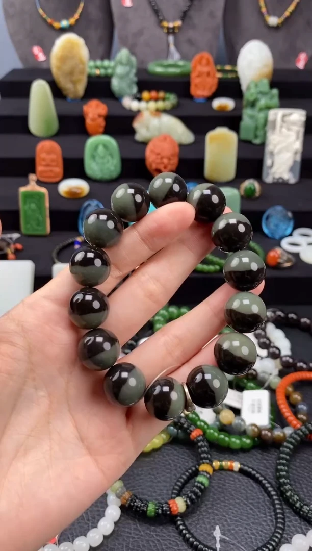 【闪购商品】和田玉-未镶嵌16mm青花圆珠手串