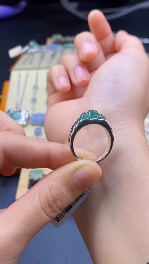 颈饰银S925镶嵌翡翠19405