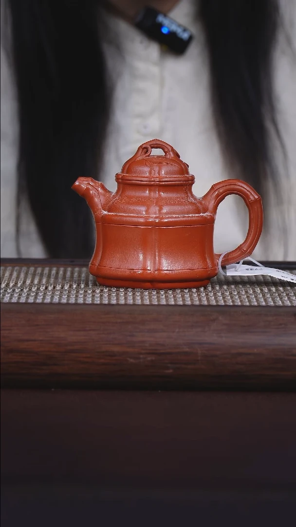 茶壶紫砂关注主播即可参与竞拍