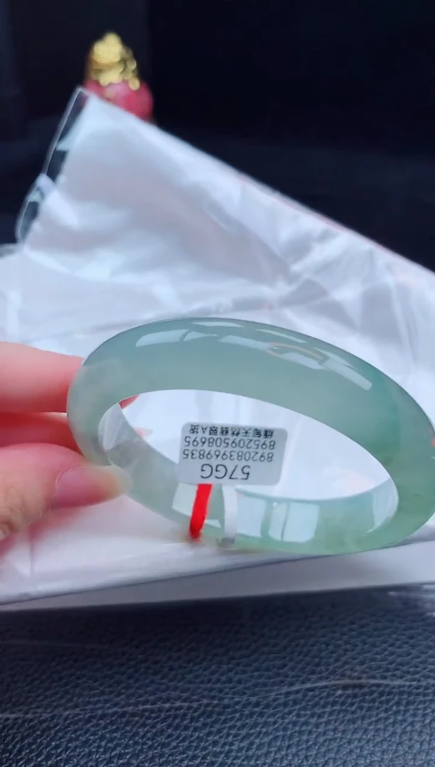 翡翠手镯未镶嵌缅甸天然翡翠A货手镯