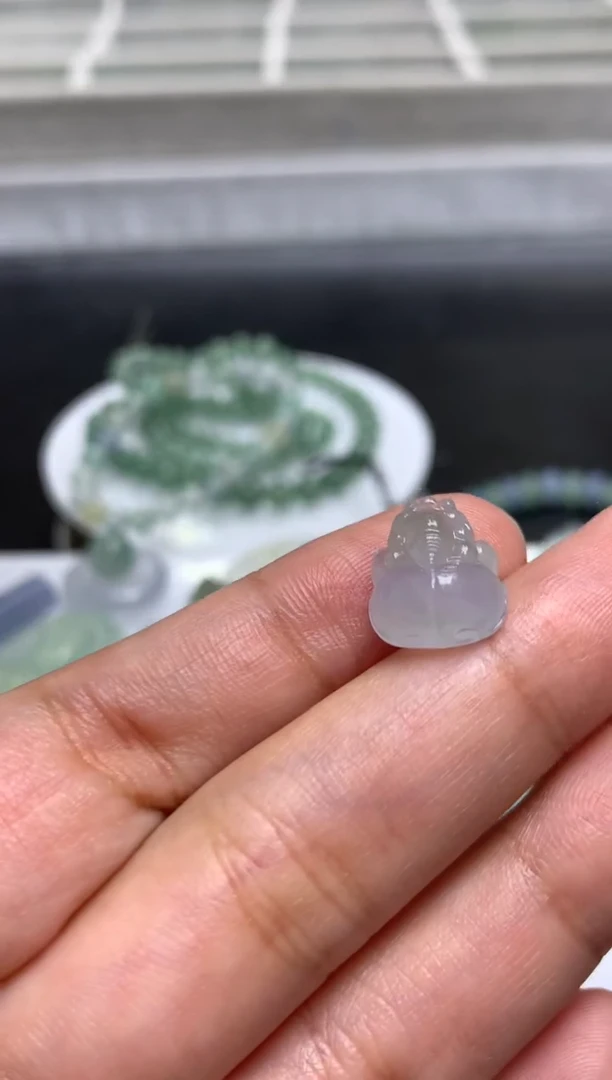 未镶嵌定制翡翠毛货