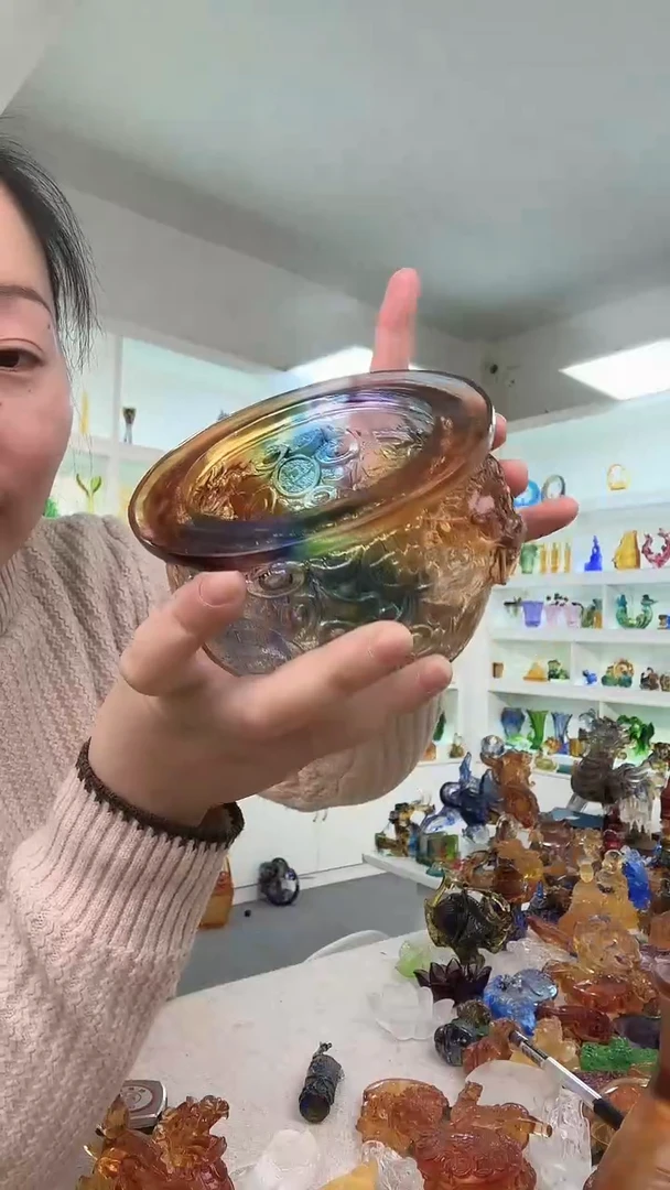 手工艺品琉璃聚宝盆