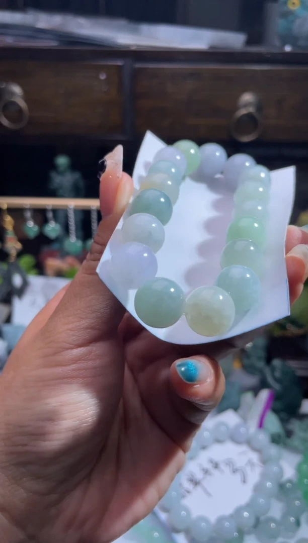未镶嵌定制翡翠手串