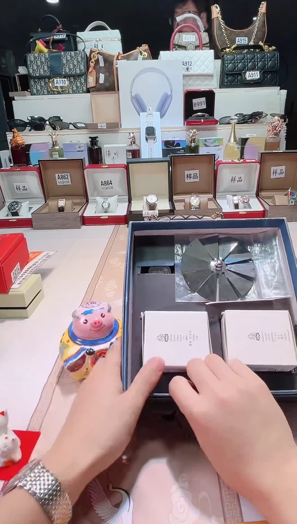 瓷片瓷器 库房到期 全部地板价@@1