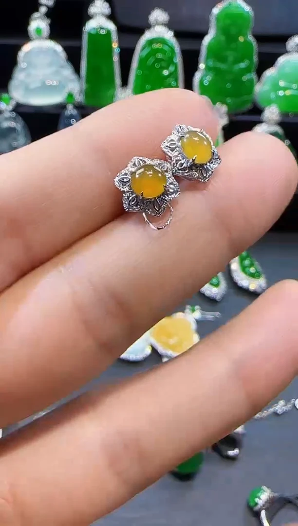 【闪购商品】翡翠耳饰18K金镶嵌耳钉