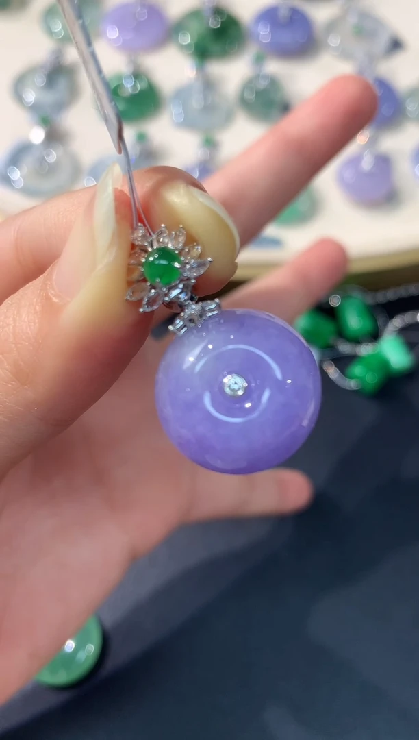 吊坠(不含链)18K金镶嵌翡翠A461|28000