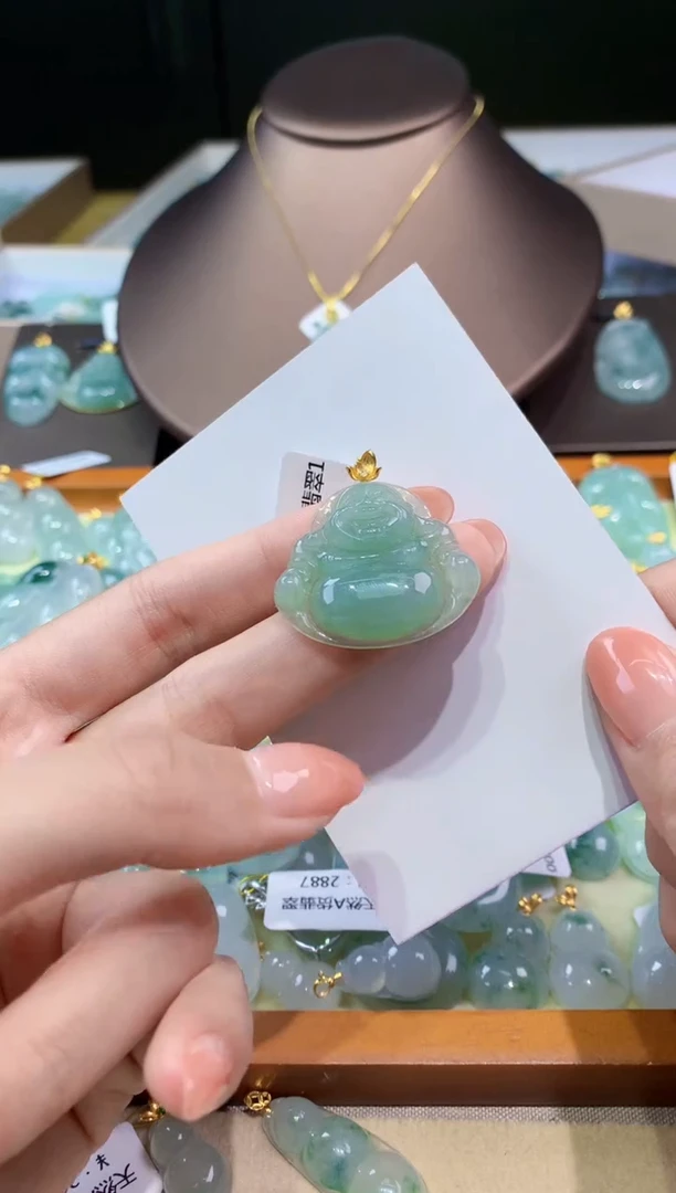 翡翠18K金镶嵌颈饰天然翡翠A货挂件