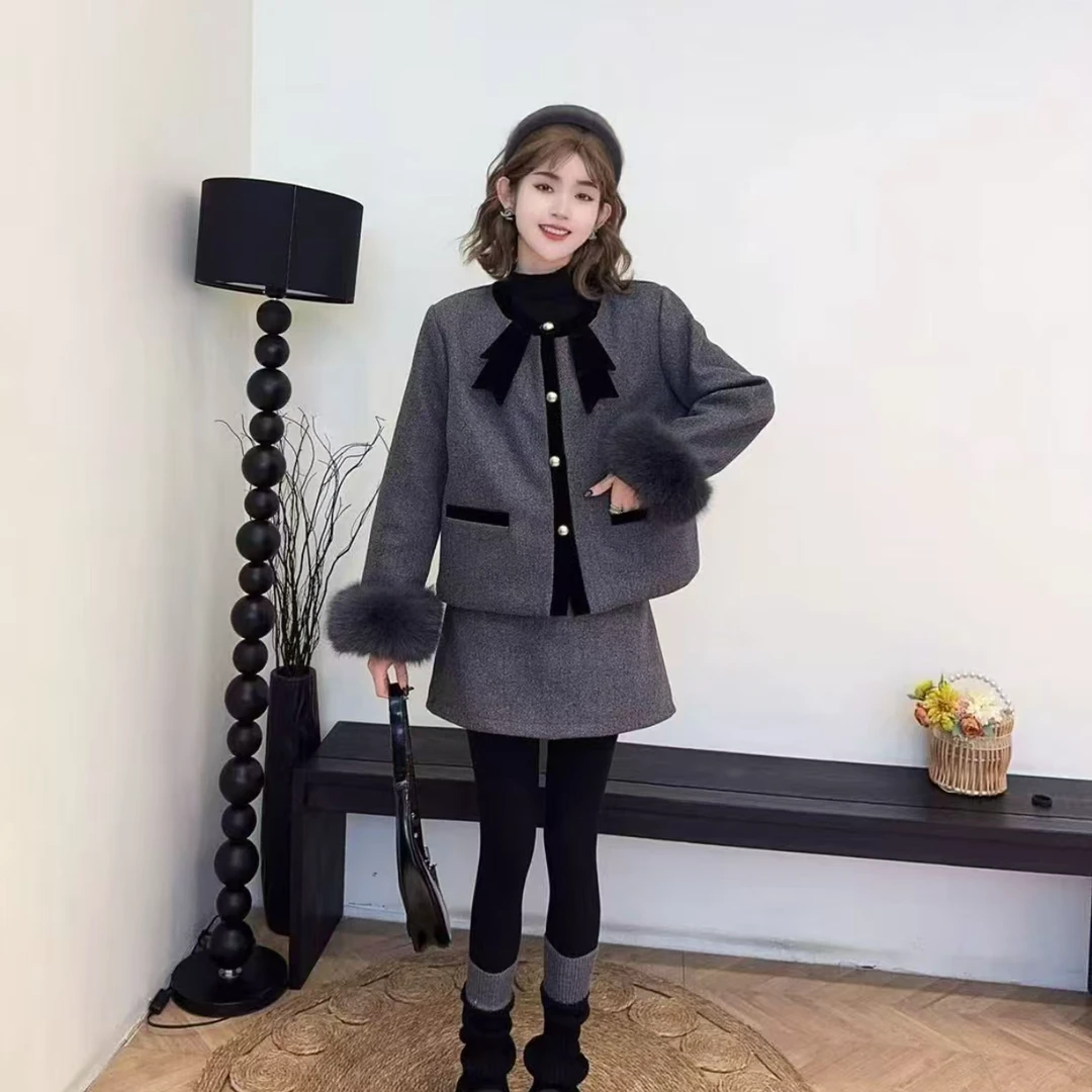 大码网红轻奢风时尚毛呢加厚灰色毛毛秀冬款套装