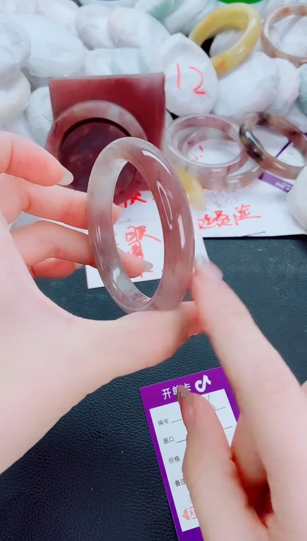 石英质玉手镯未镶嵌J205-59-58
